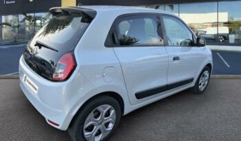 Twingo occasion Reunion e-tech electric authentic r80 achat intégral, modèle 2023 à vendre.