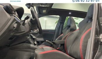 Image illustrative S.u.v. occasion climatisation noir magic nacré Reunion à saisir.