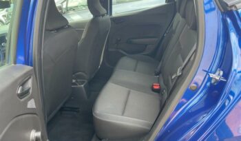 Image illustrative Berline occasion climatisation bleu iron Reunion à saisir.