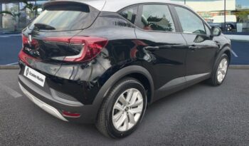 Captur occasion Reunion 1.6 e-tech hybride 145ch equilibre, modèle 2023 à vendre.