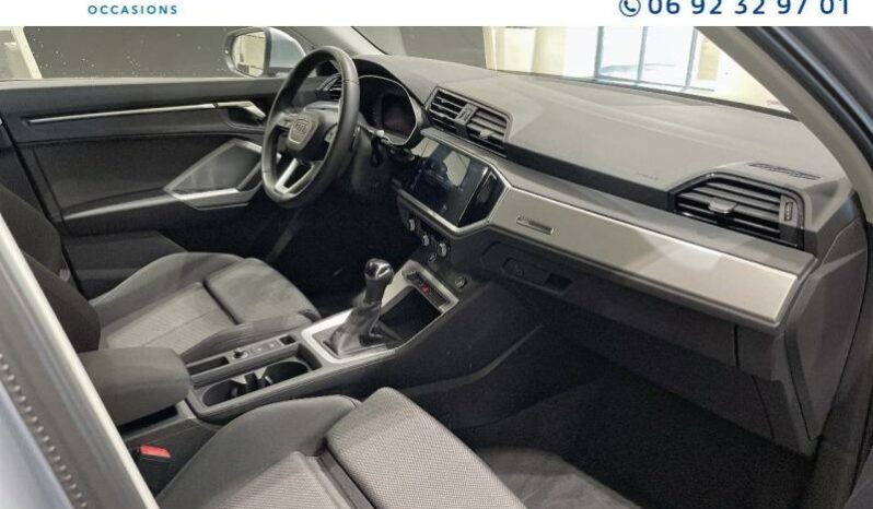 AUDI Q3 35 TFSI 150ch Mild Hybrid Design S tronic 7 complet