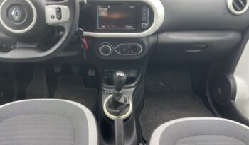 Reunion auto occasion Twingo 2023 1.0 sce 65ch equilibre pas chère.