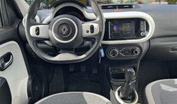 Occasion à vendre : Renault voiture blanc cristal essence 1.0 sce 65ch equilibre Reunion