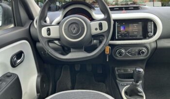 Occasion à vendre : Renault voiture blanc cristal essence 1.0 sce 65ch equilibre Reunion