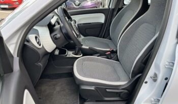 Occasion vehicule Reunion Renault manuelle en vente à La Réunion.