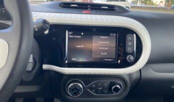 Occasion 974 : Découvrez la version 1.0 sce 65ch equilibre Renault 2023, Reunion.