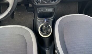 Reunion auto occasion Twingo 2023 1.0 sce 65ch equilibre pas chère.