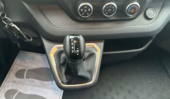 Reunion auto occasion Trafic Combi 2023 l1 2.0 blue dci 150ch s&s zen edc 8 places pas chère.
