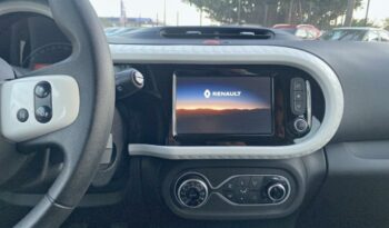 Occasion 974 : Découvrez la version 1.0 sce 65ch equilibre Renault 2023, Reunion.