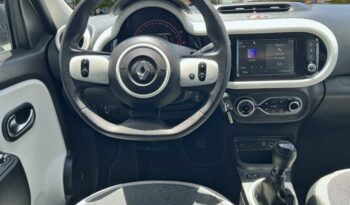 Occasion à vendre : Renault voiture blanc cristal essence 1.0 sce 65ch equilibre Reunion