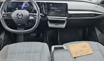 Occasion à vendre : Renault voiture blanc glacier / toit noir étoilé electrique e-tech electric ev60 220ch techno super charge Reunion