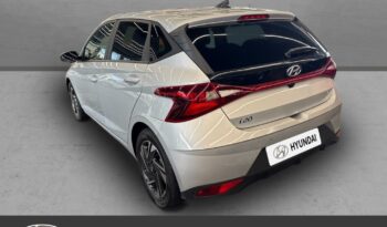 Occasion à vendre : Hyundai voiture argent elegant essence/micro-hybride 1.0 t-gdi 100ch hybrid creative dct-7 Reunion