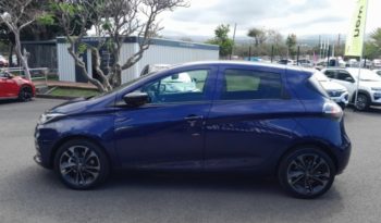 Occasion à prix réduit chez Renault-renault Saint Pierre : Vente berline 2023, berline à La Reunion.