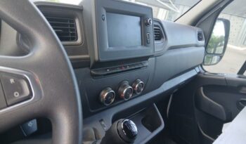 Reunion auto occasion Master Fg 2023 f3300 l2h2 2.3 blue dci 135ch grand confort euro6 pas chère.