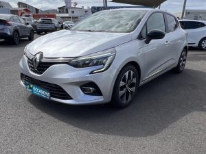 Vente Renault Clio tce 90ch evolution Leparc-gbh Comptoir Des Isles, La Reunion.