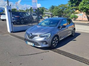 Vente Renault Clio 1.0 tce 90ch evolution Leparc-gbh Comptoir Des Isles, La Reunion.