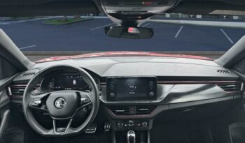 Occasion à vendre : Skoda voiture rouge velvet métallisé premium essence 1.0 tsi evo 110ch monte-carlo dsg7 Reunion