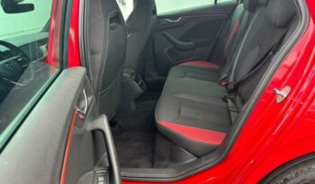 Image illustrative S.u.v. occasion climatisation rouge velvet métallisé premium Reunion à saisir.