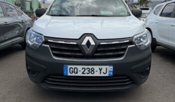 Photo Express Van occasion 1.5 blue dci 95ch confort 22 ile Reunion.