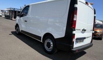 Occasion à vendre : Renault voiture blanc diesel l1h1 2t8 2.0 blue dci 130ch confort Reunion
