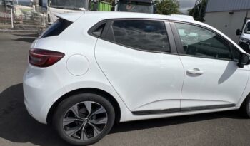 Occasion vehicule Reunion Renault manuelle en vente à La Réunion.