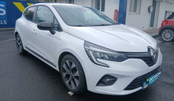 Image illustrative Berline occasion climatisation blanc Reunion à saisir.