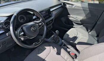 Occasion à vendre : Skoda voiture bleu racing métallisé essence 1.0 mpi 80ch ambition Reunion