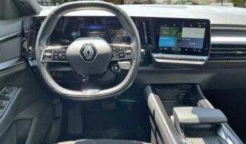 Occasion à vendre : Renault voiture rouge flamme hybride : essence/electrique 1.2 e-tech full hybrid 200ch techno Reunion