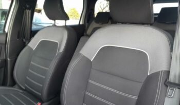 Occasion vehicule Reunion Dacia manuelle en vente à La Réunion.