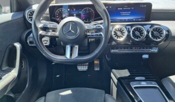 Occasion à vendre : Mercedes-benz voiture noir diesel 200 d 150ch amg line 8g-dct Reunion