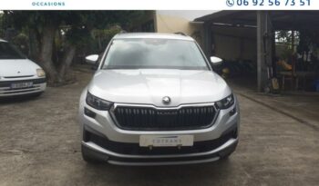 Reunion auto occasion Kodiaq 2023 2.0 tdi 150ch scr ambition dsg7 7 places pas chère.