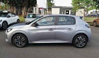 Occasion à prix réduit chez Renault-renault Saint Pierre : Vente berline 2023, berline à La Reunion.