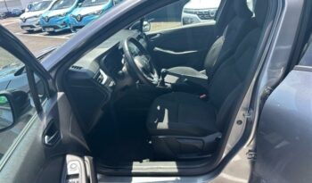 Occasion vehicule Reunion Renault manuelle en vente à La Réunion.