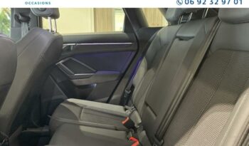 Photo Q3 occasion 45 tfsi e 245ch s line s tronic 6 ile Reunion.