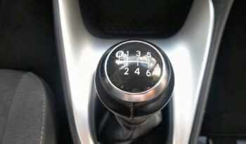 Reunion auto occasion Yaris 2023 120 vvt-i design 5p my21 pas chère.