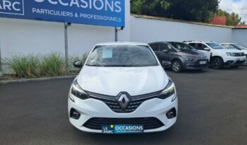 Photo Clio occasion 1.6 e-tech 145ch full hybrid techno ile Reunion.