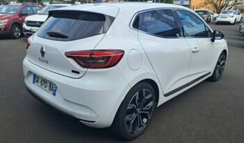 Reunion auto occasion Clio 2023 1.6 e-tech 145ch full hybrid techno pas chère.