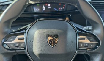 Occasion à prix réduit chez Renault-renault Saint Pierre : Vente berline 2023, berline à La Reunion.