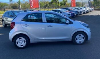 Occasion à prix réduit chez Renault-renault Saint Pierre : Vente berline 2023, berline à La Reunion.