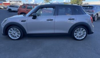 Mini 5 Portes occasion Reunion cooper 136ch  m 5p bva7, modèle 2023 à vendre.