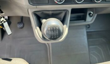 Reunion auto occasion Crafter Fg 2023 35 l4h3 2.0 tdi 177ch business plus traction pas chère.