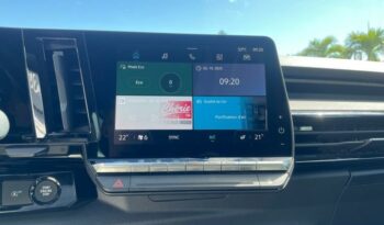 Occasion 974 : Découvrez la version 1.2 tce mild hybrid advanced 130ch equilibre Renault 2023, Reunion.