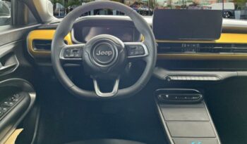 Occasion à vendre : Jeep voiture granite métallisé + toit volcano electrique electrique 156ch 115kw 1st edition Reunion