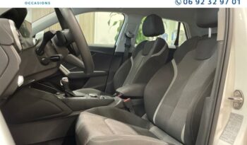 Image illustrative S.u.v. occasion climatisation blanc glacier métallisé Reunion à saisir.