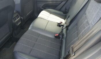 Image illustrative S.u.v. occasion climatisation gris schiste/toit noir etoilé Reunion à saisir.