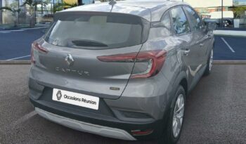 Captur occasion Reunion 1.6 e-tech hybride 145ch equilibre, modèle 2023 à vendre.