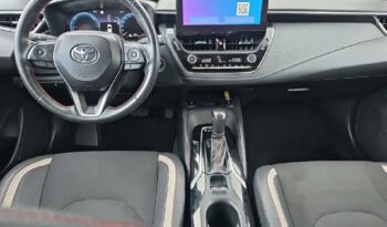 Occasion à vendre : Toyota voiture gris chrome métallisé bi-ton hybride : essence/electrique 2.0 196ch gr sport my24 Reunion