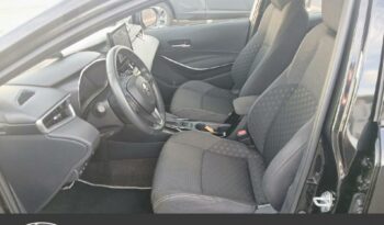 Photo Corolla occasion 1.8 140ch design my24 ile Reunion.