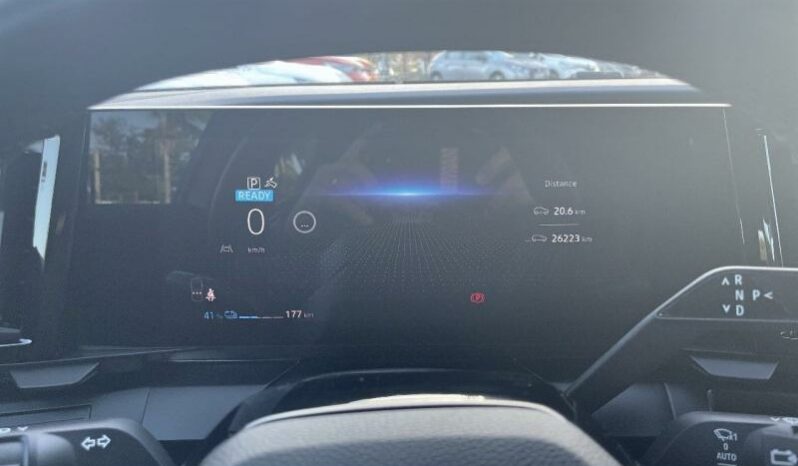 RENAULT Megane E-Tech Electric 220ch Equilibre autonomie confort AC22 complet