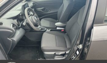 Photo Yaris Cross occasion 116h design my22 ile Reunion.